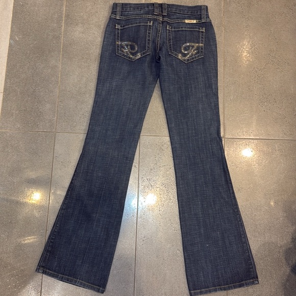 Vintage Y2K Frankie B Low Rise Dark Wash Jeans with Sparkly Pocket Details - Picture 4 of 7